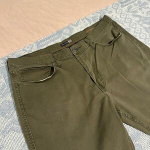 DOCKERS Men’s Army Green Straight-Leg Trousers 38x30